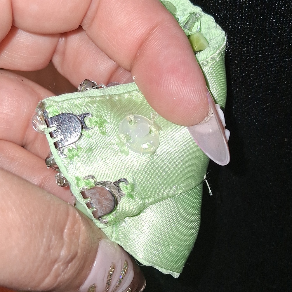 2 Cute Green Beaded Dress Size 6 - Picture 12 of 16